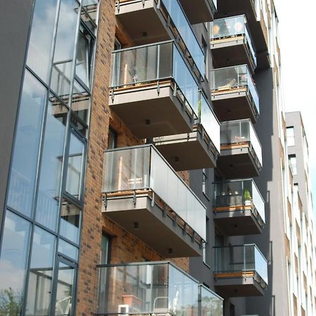 Wroclaw Apartamenty Kepa Mieszczanska Екстериор снимка