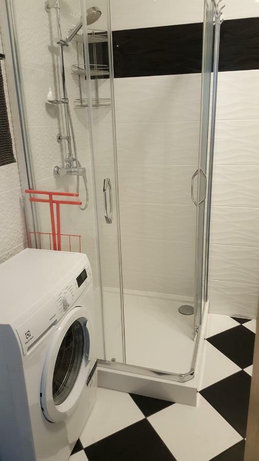 Wroclaw Apartamenty Kepa Mieszczanska Екстериор снимка