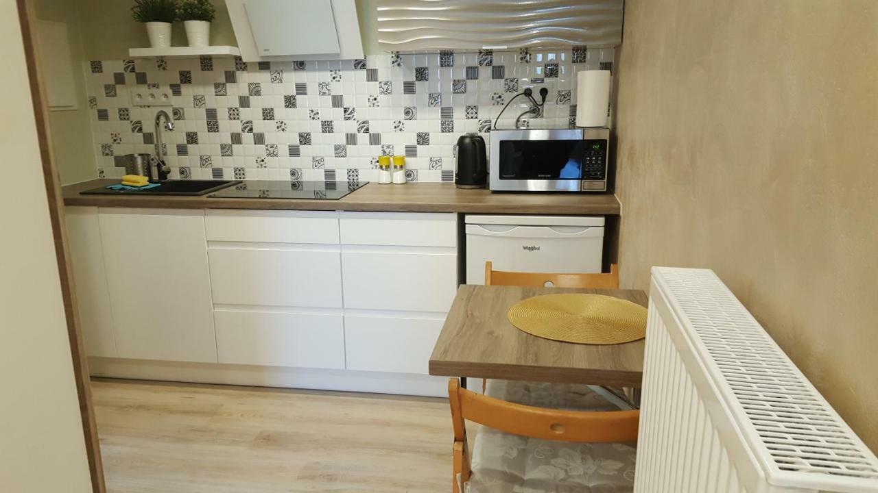 Wroclaw Apartamenty Kepa Mieszczanska Екстериор снимка