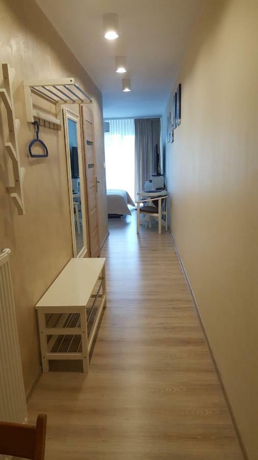 Wroclaw Apartamenty Kepa Mieszczanska Екстериор снимка