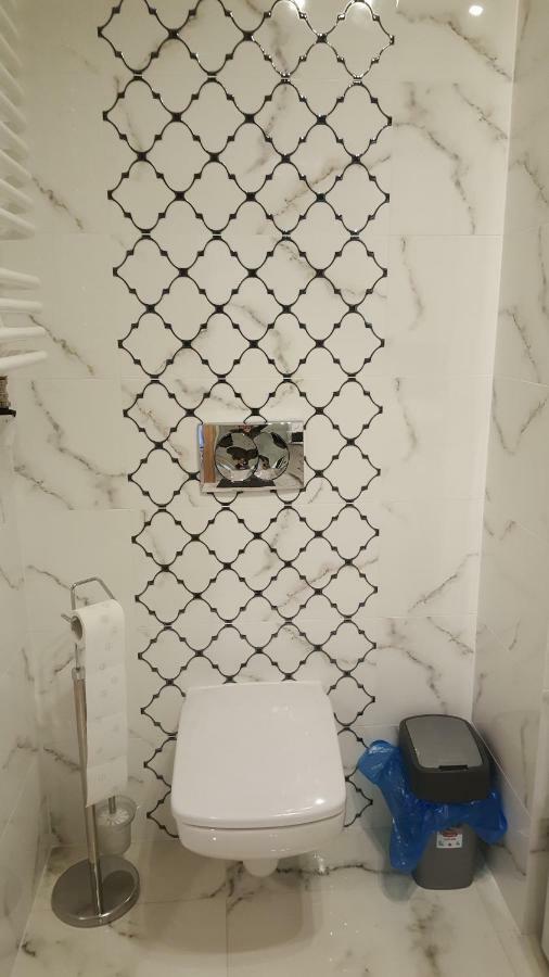 Wroclaw Apartamenty Kepa Mieszczanska Екстериор снимка