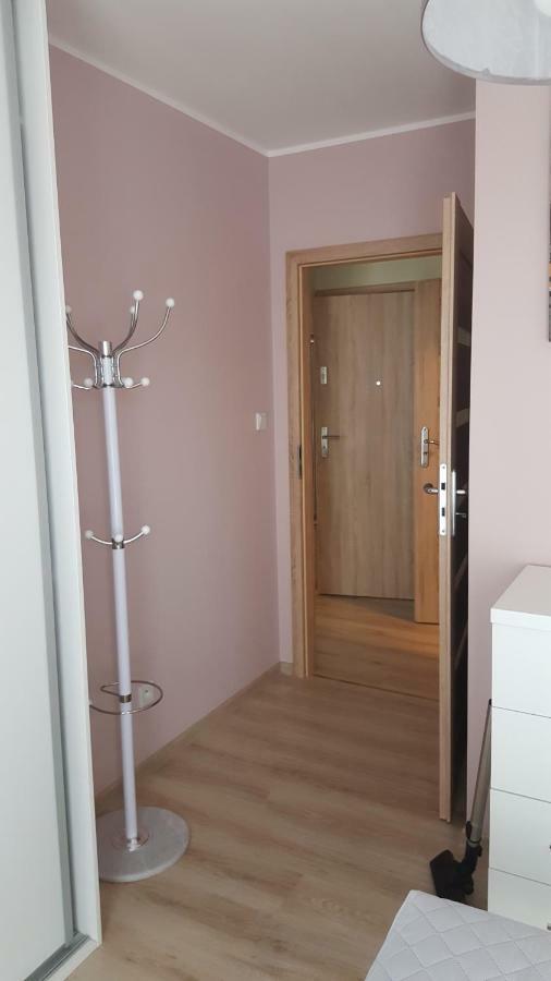 Wroclaw Apartamenty Kepa Mieszczanska Екстериор снимка
